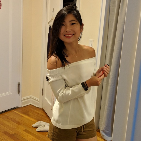 Club Monaco Yandel Off-the-Shoulder Top - Picture 3 of 3